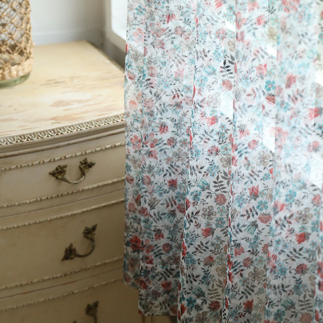 MADE WITH LIBERTY FABRIC | おしゃれなカーテンVENIRC ベニーク